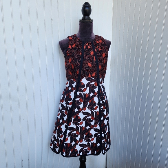 ANN TAYLOR Black Whit Red Floral Thick Lace Sleeveless Dress Pockets Sz 6 - Picture 1 of 16
